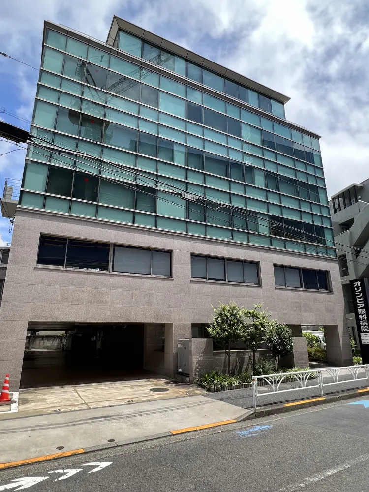 【営業】金属・樹脂部品商社(営業時は社用車の貸与あり/日本からの応募可能)